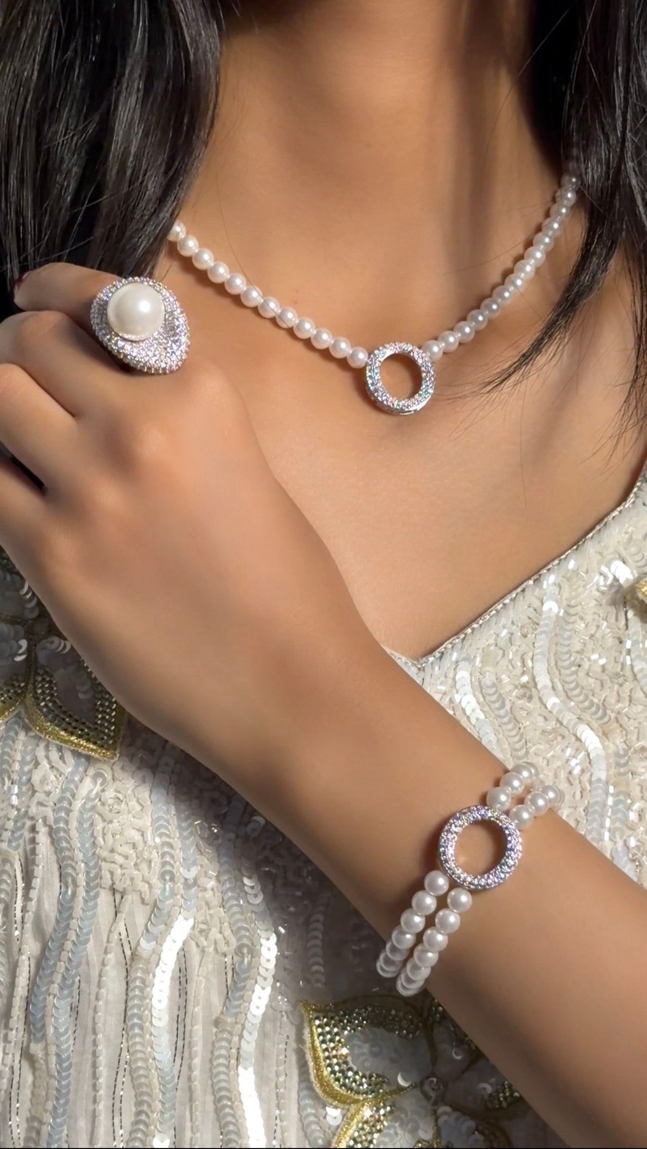 Pearls glow